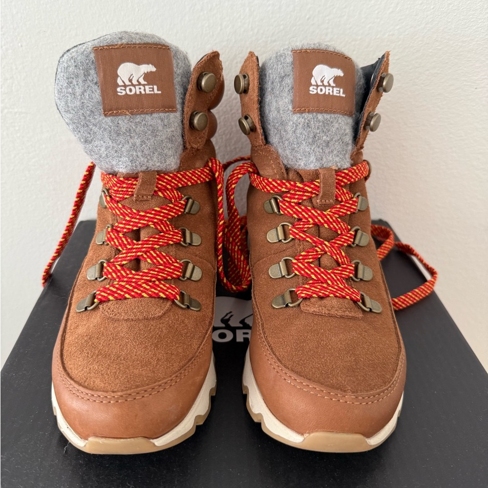 Sorel Kinetic Boots